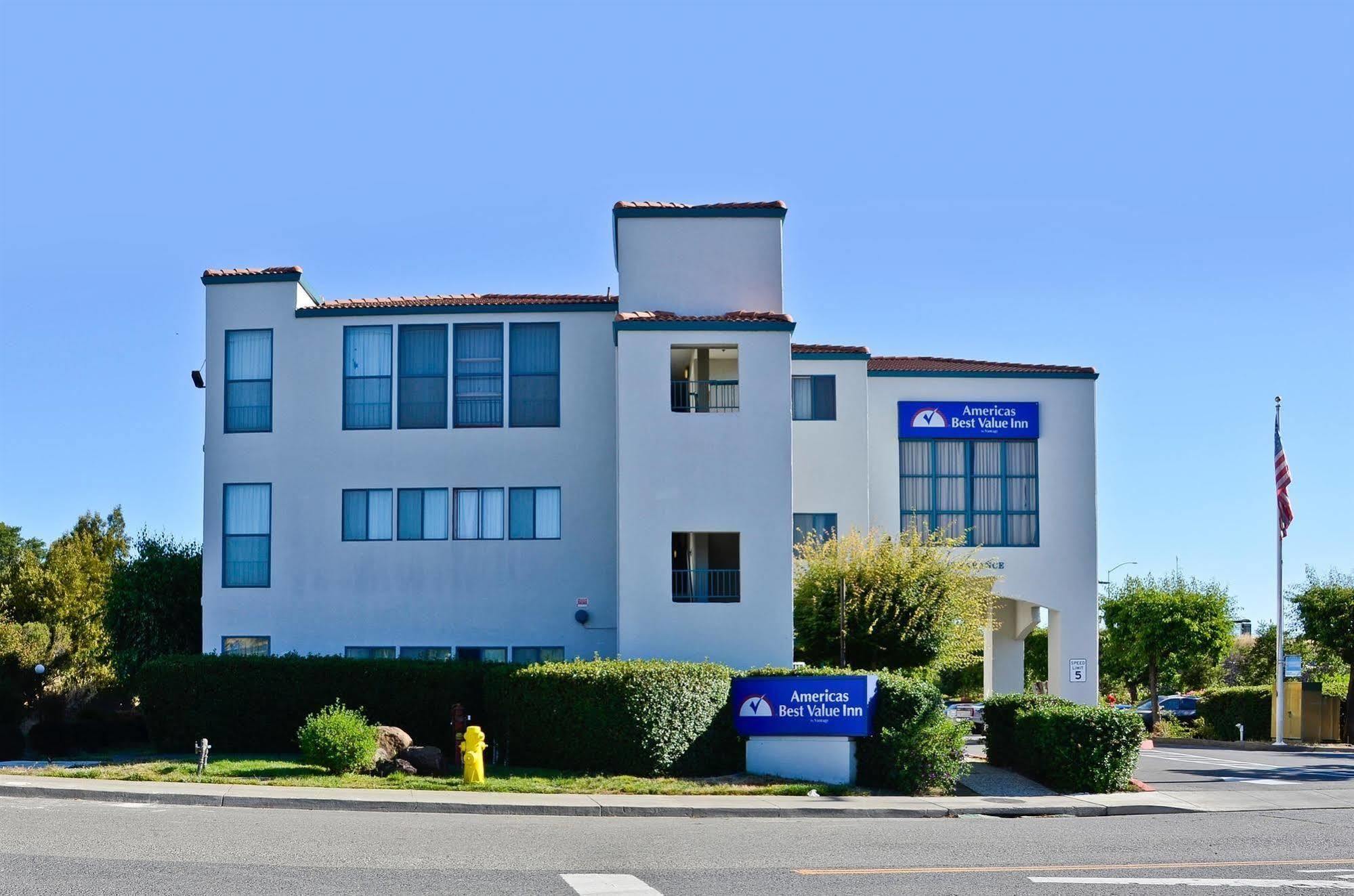 Americas Best Value Inn Novato Marin Sonoma Екстериор снимка