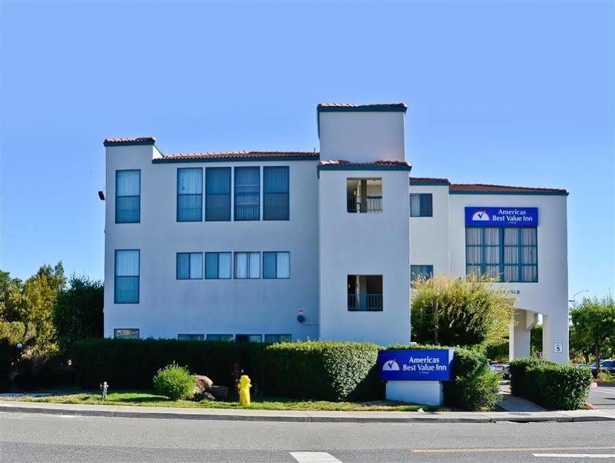 Americas Best Value Inn Novato Marin Sonoma Екстериор снимка