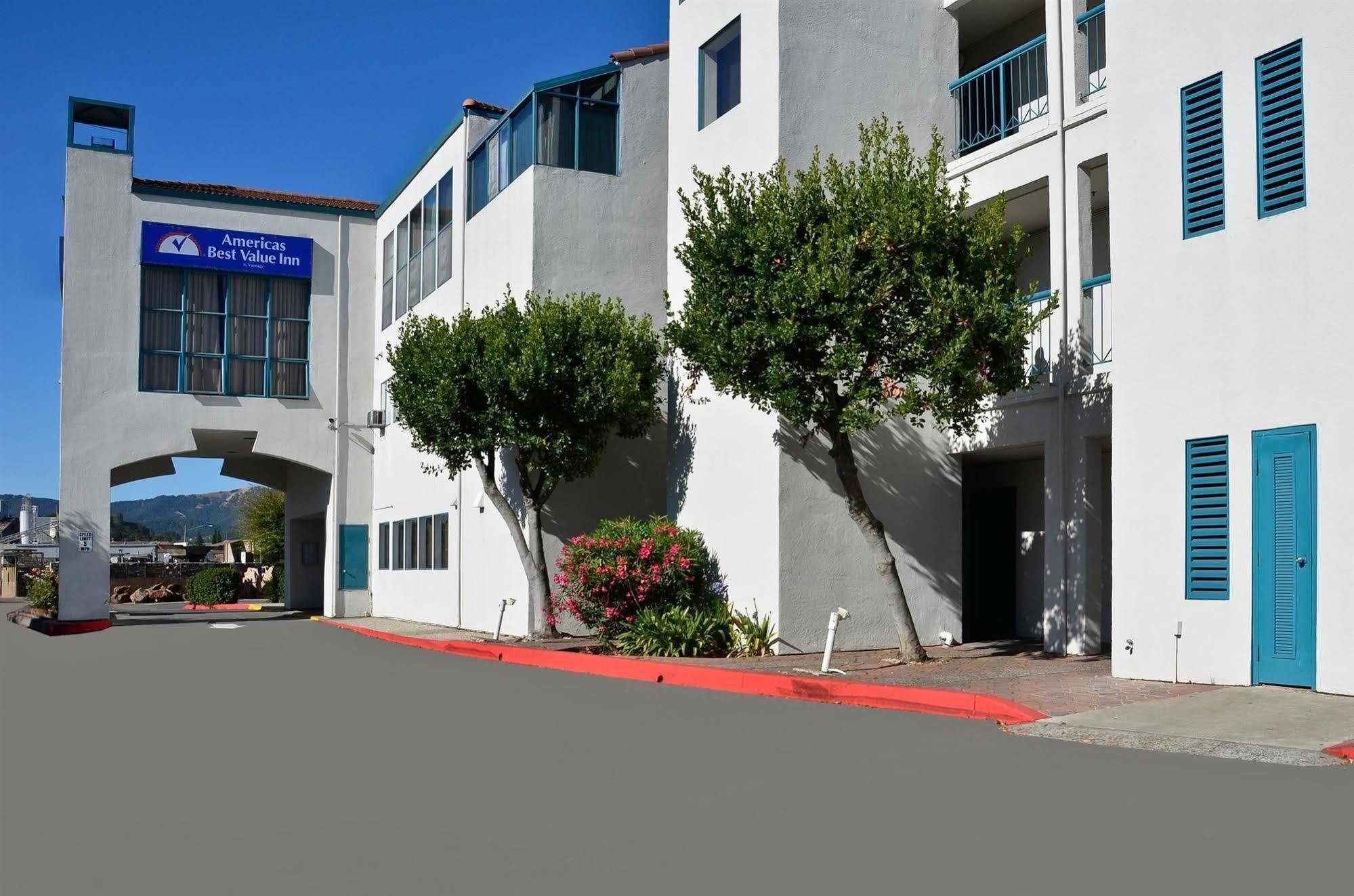 Americas Best Value Inn Novato Marin Sonoma Екстериор снимка